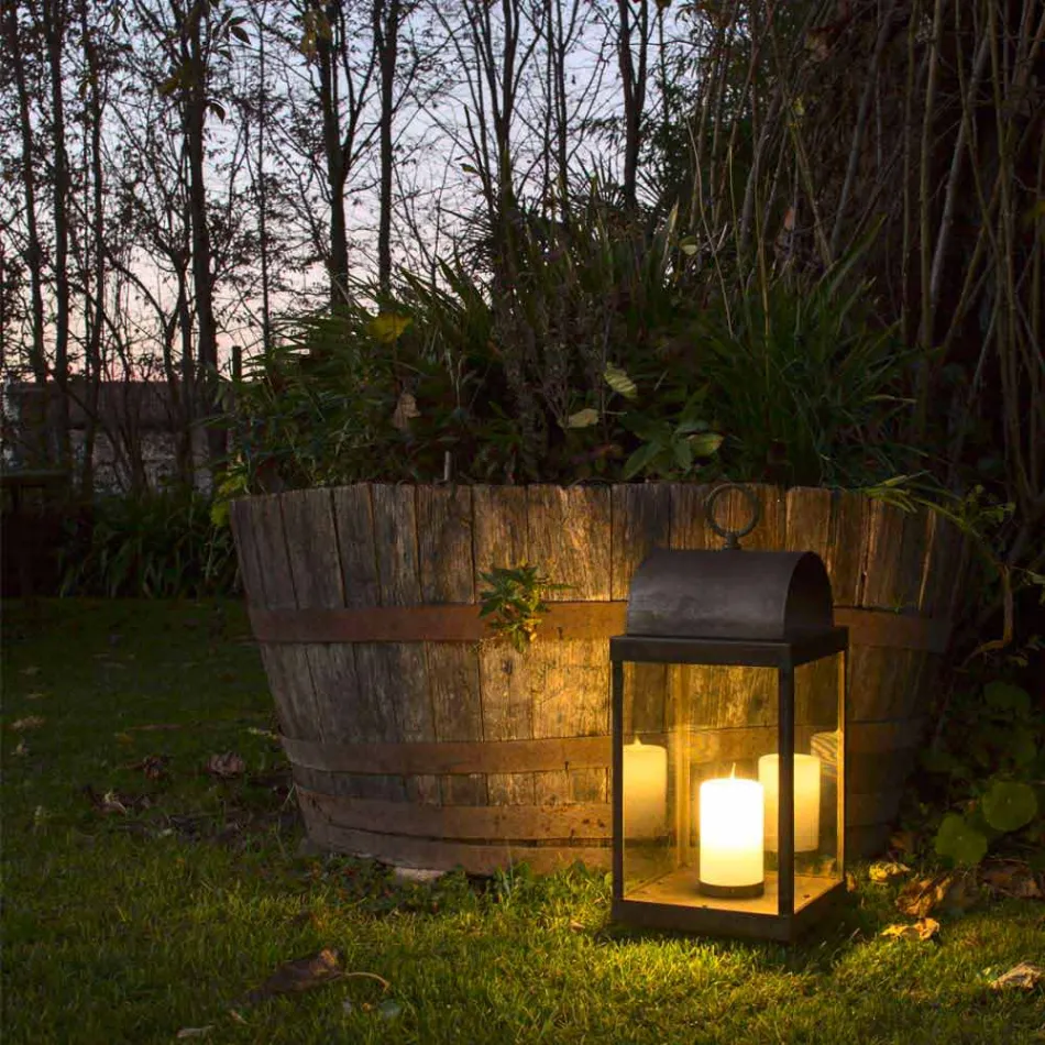 Lanterna da giardino con candela in ferro o ottone Il Fanale Viadurini