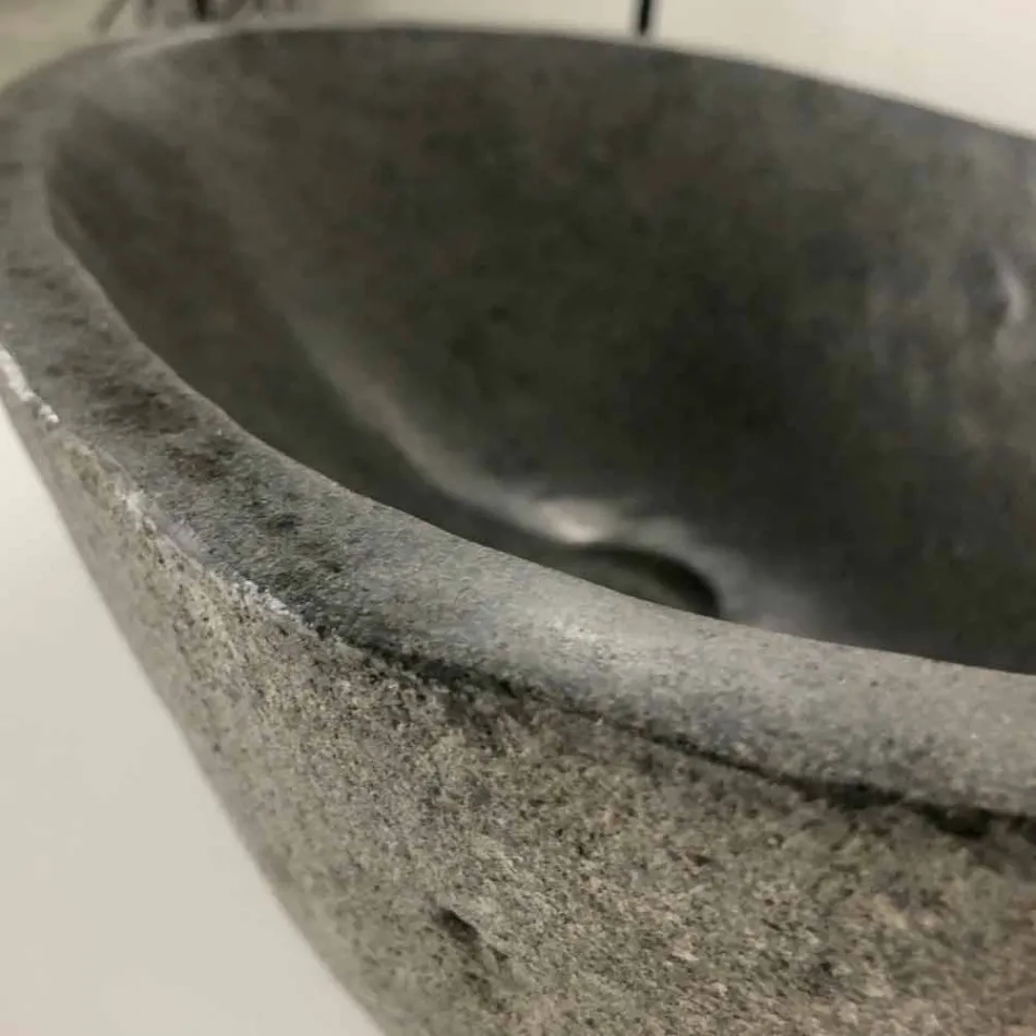 Lavabo da appoggio in pietra di fiume Akta pezzo unico Viadurini