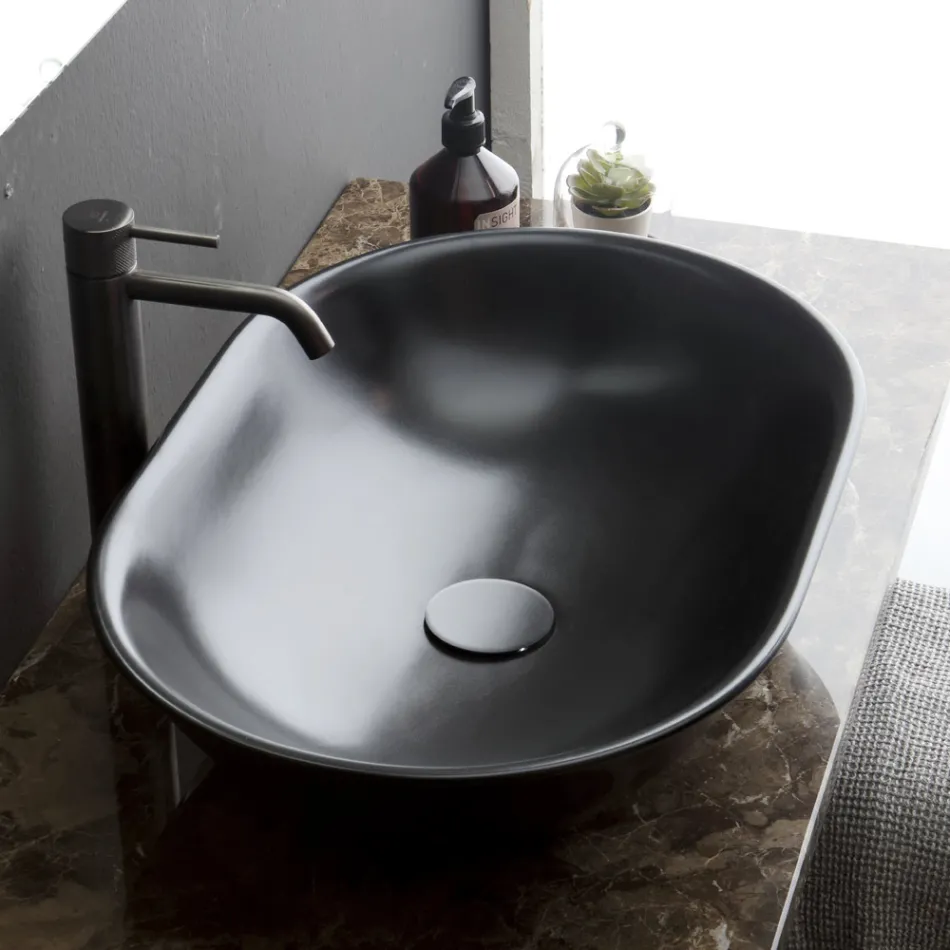 Lavabo da Appoggio Ovale in Ceramica Opaca Realizzato in Italia - Nelly Viadurini