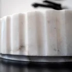Lavabo da Appoggio Ovale per il Bagno Realizzato in Marmo Bianco - Cunzite Viadurini