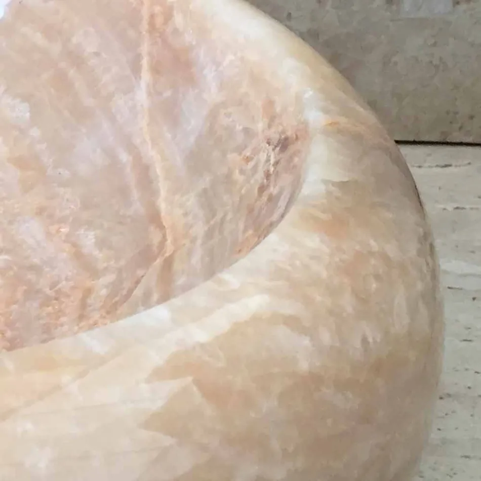 Lavabo da appoggio pezzo unico in onice Arlie, fatto a mano Viadurini