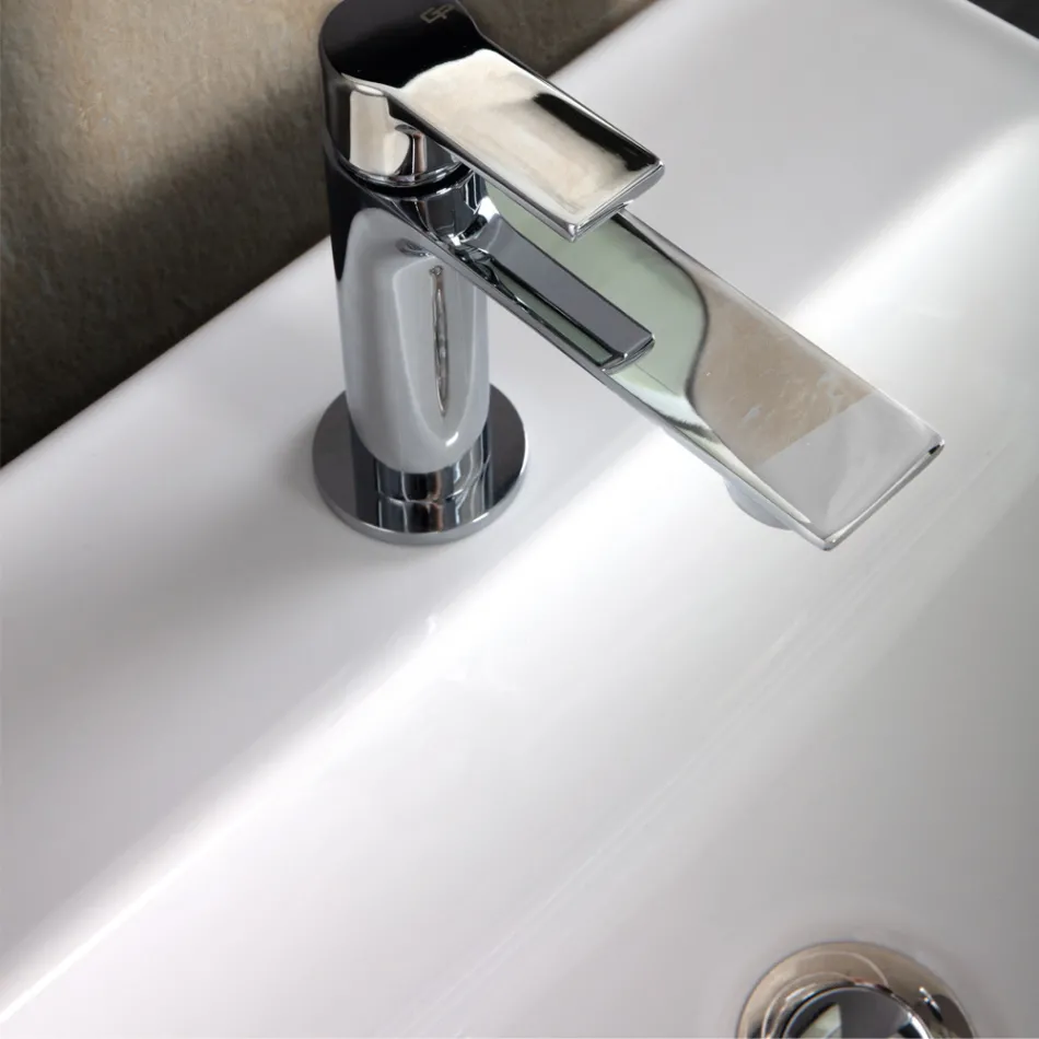 Lavabo da Appoggio Squadrato in Ceramica Bianca e Foro Rubinetteria - Aster Viadurini