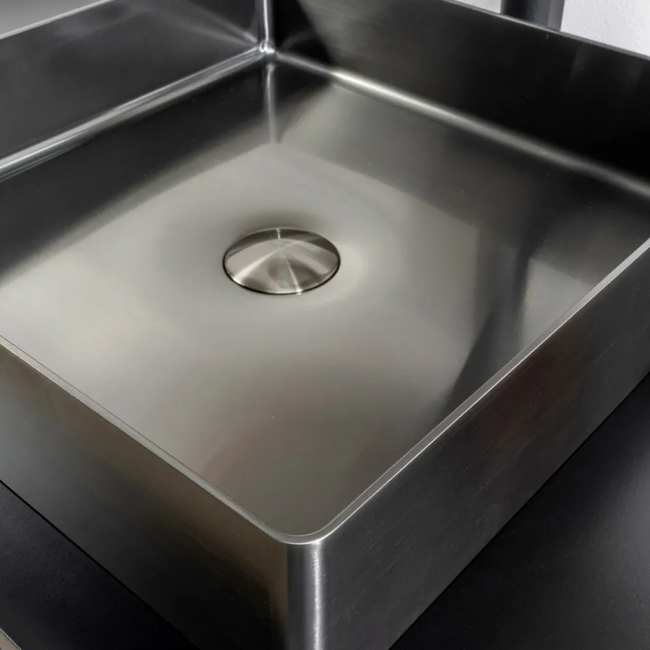 Lavabo Quadrato da Appoggio in Acciaio Inox in Diverse Finiture - Calendula Viadurini