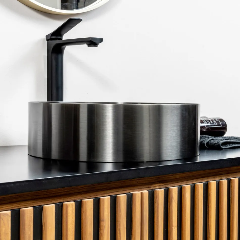 Lavabo Rotondo da Appoggio in Acciaio Inox in Diverse Finiture - Fiordaliso  Viadurini