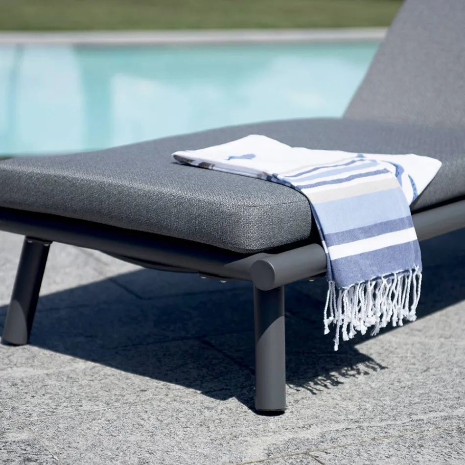 Lettino 196x75 cm da Esterno in Alluminio con Cuscino - Sundra Viadurini