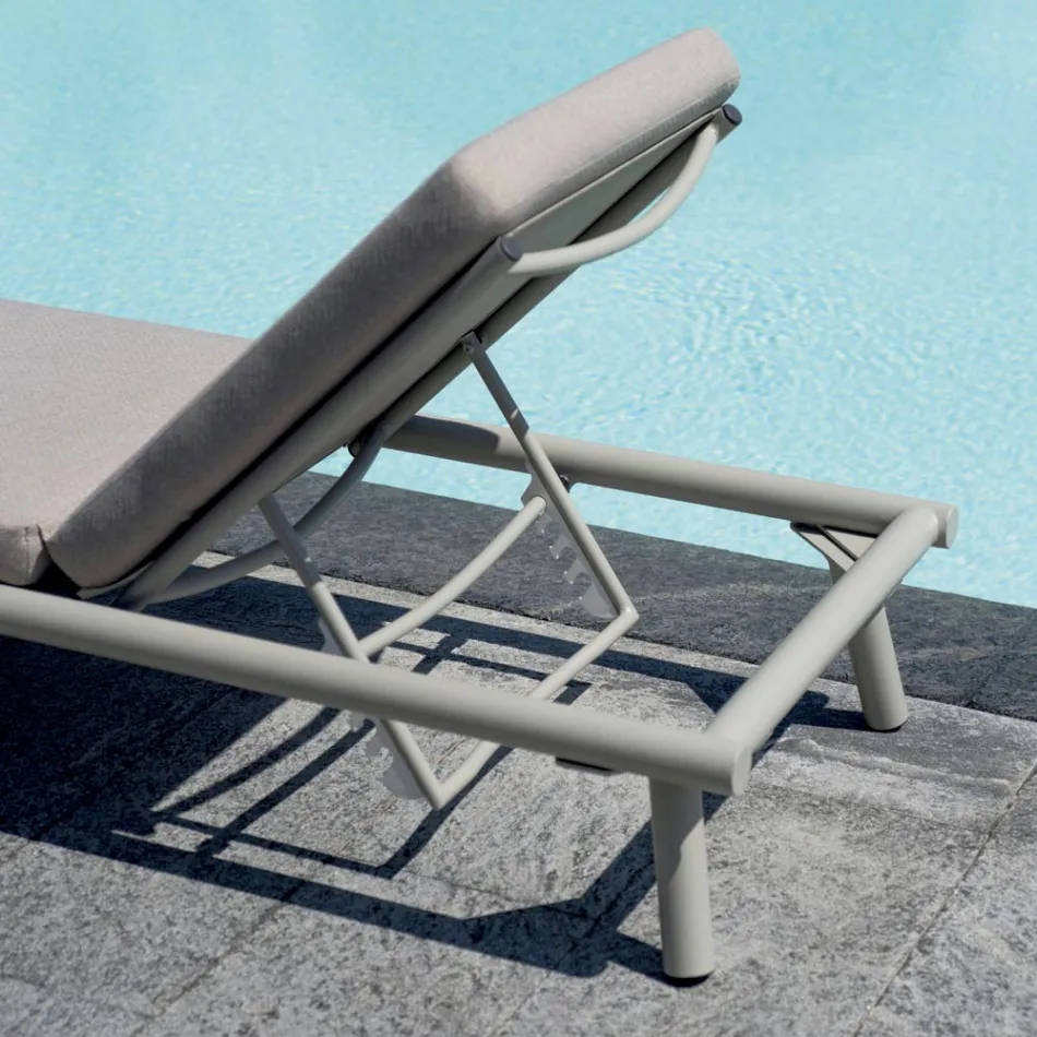 Lettino 196x75 cm da Esterno in Alluminio con Cuscino - Sundra Viadurini