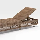Lettino da Esterno con Ruote in Polyrattan Intrecciato a Mano - Gigi Viadurini