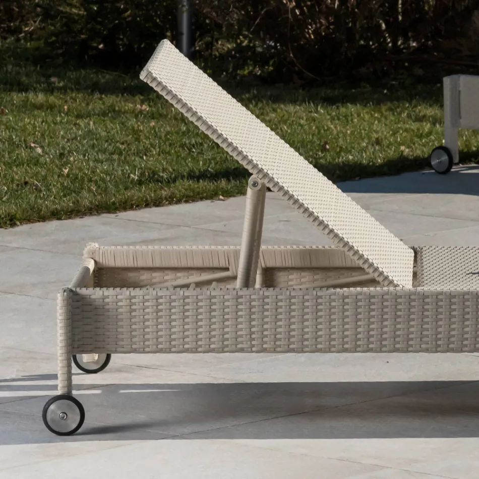 Lettino da Giardino in Polyrattan con Ruote – Sunbathe Viadurini