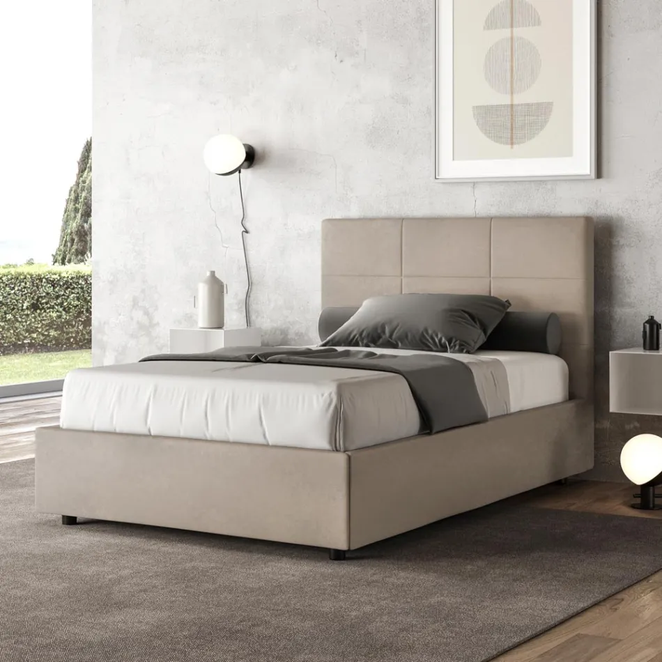 Letto 140x200 cm con Testata a Rettangoli in Microfibra Made in Italy - Brina Viadurini