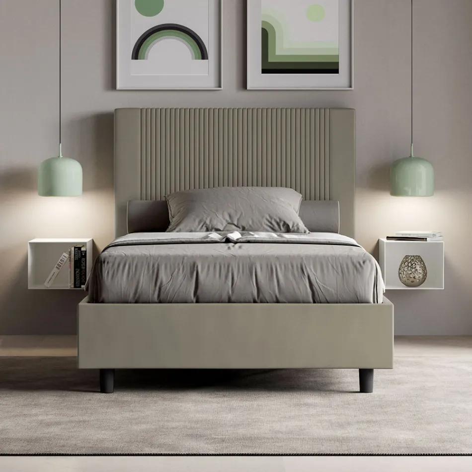 Letto 140x200 cm con Testata Decorata con Linee Verticali Made in Italy - Pattini Viadurini