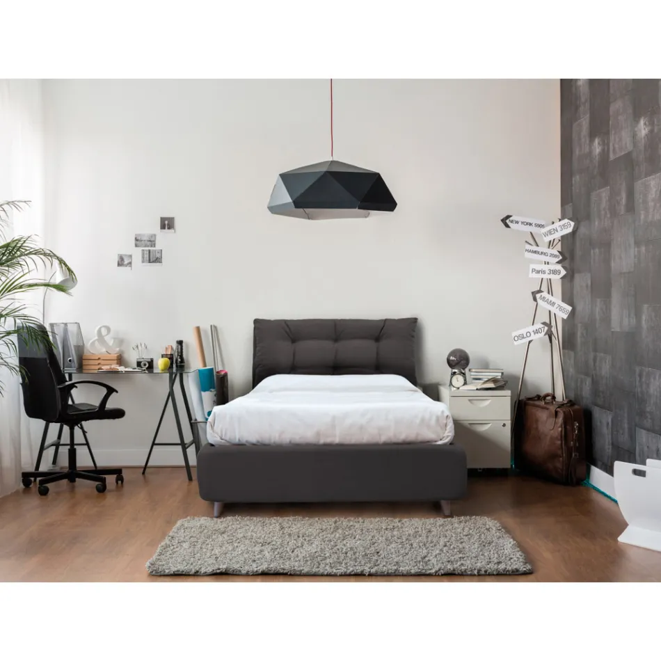 Letto da Una Piazza e Mezza con Testata Imbottita e Piedini Made in Italy - Aaron Viadurini