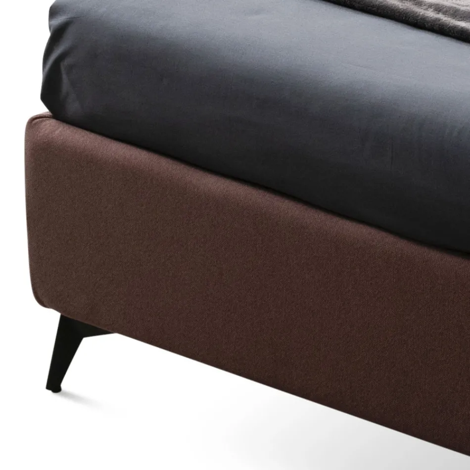Letto Matrimoniale 160x190 con Linee Ricurve e Doppia Fascia Trapuntata - Gioie Viadurini