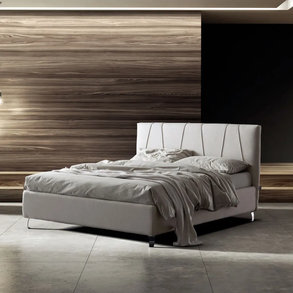 Letto Matrimoniale 160x190 con Profili Cordonati Obliqui nella Testata - Euforie Viadurini