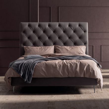 Letto Matrimoniale 160x190 con Testata Alta e Trapuntata Made in Italy - Sallie Viadurini