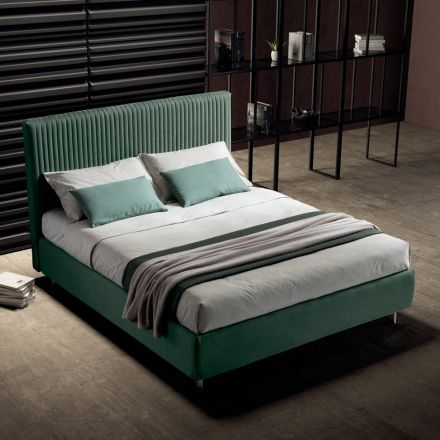 Letto Matrimoniale 160x190 con Trapuntatura a Fasce Strette Multi-Righe - Meduse Viadurini