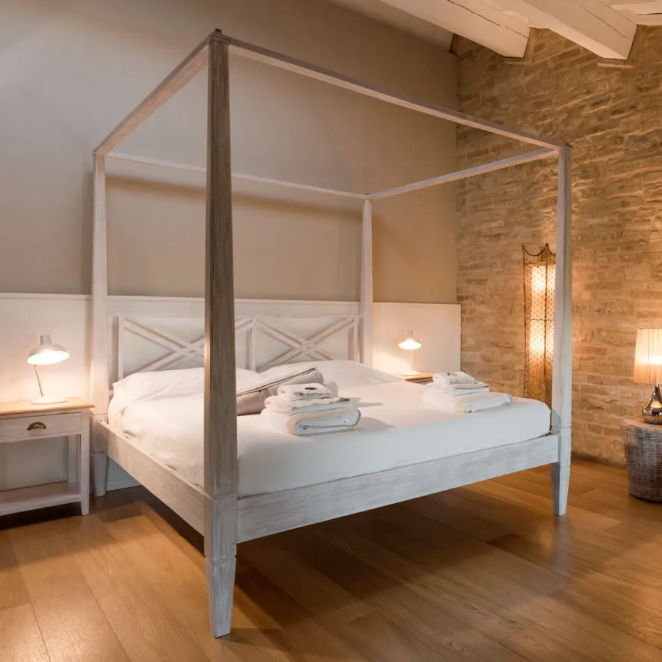 Letto Matrimoniale 180x200 con Baldacchino in Legno Teak Massello - Tempera Viadurini