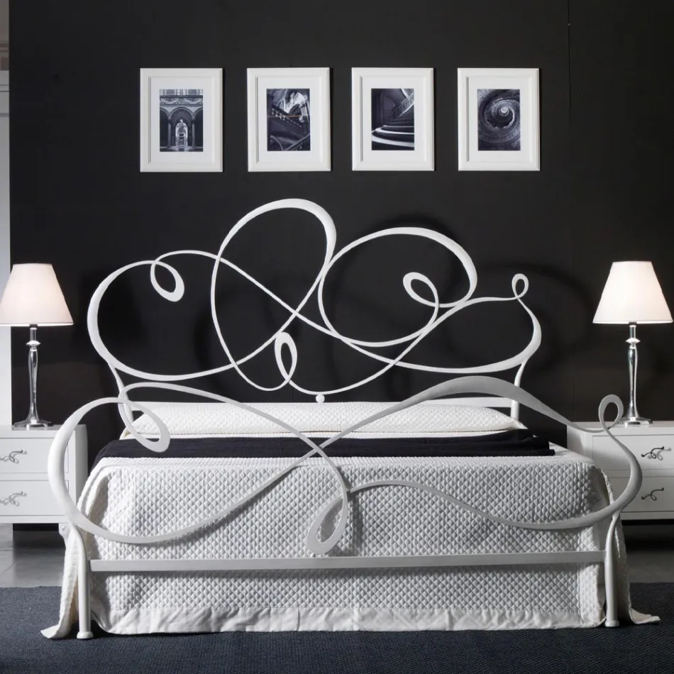 Letto Matrimoniale con Testata in Ferro Pieno Made in Italy - Nebbia Viadurini