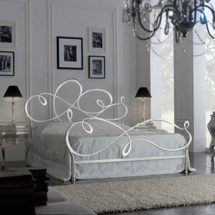 Letto Matrimoniale con Testata in Ferro Pieno Made in Italy - Nebbia Viadurini
