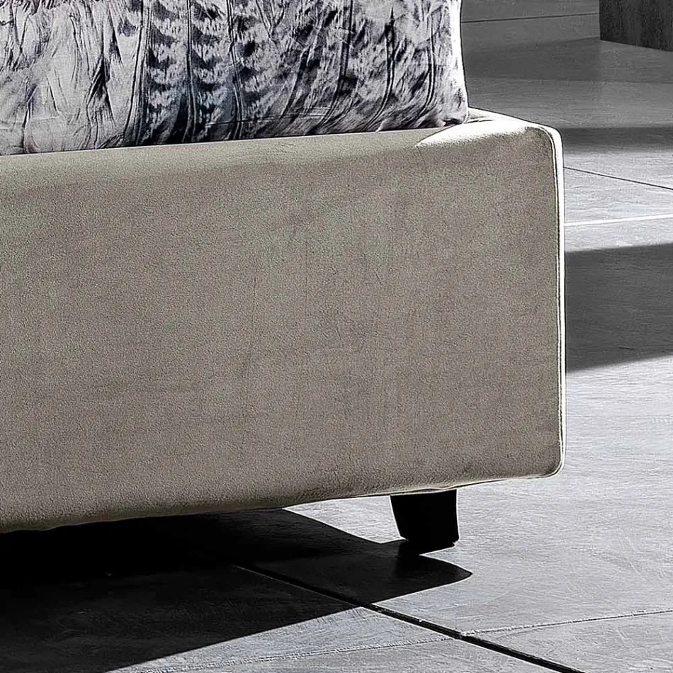 Letto Matrimoniale di Design Moderno con Testata a Pieghe o Trapuntata - Alano Viadurini