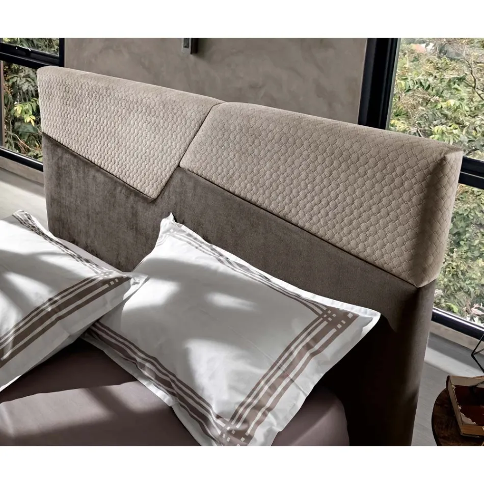 Letto Matrimoniale di Design Moderno con Testata a Pieghe o Trapuntata - Alano Viadurini