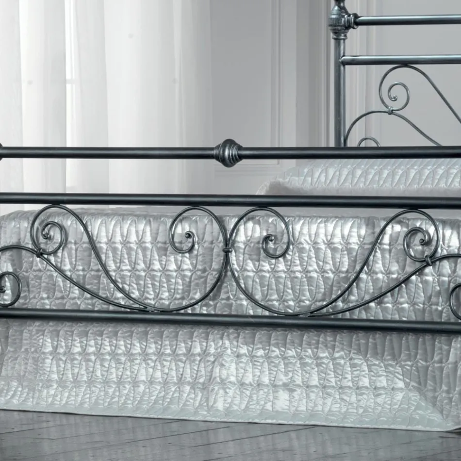Letto Matrimoniale in Ferro Tubolare Nero Argentato Made in Italy - Geometria Viadurini