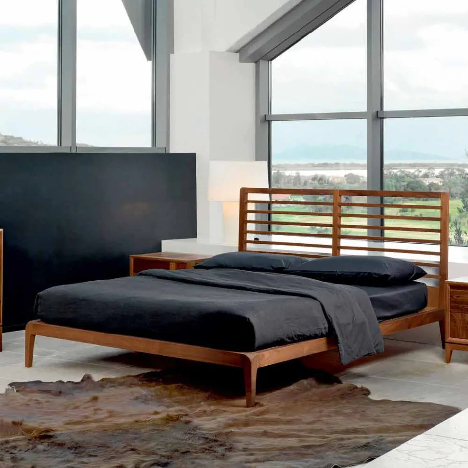 Letto matrimoniale made in Italy con base in noce massello Didimo Viadurini