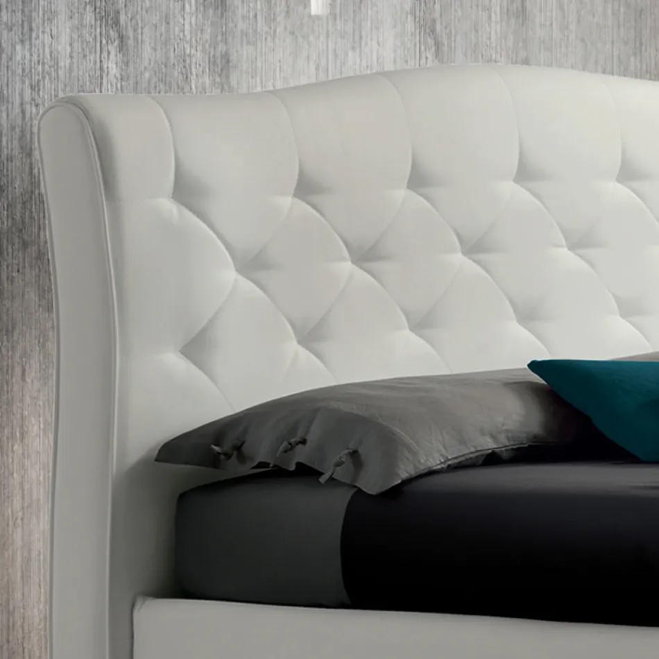 Letto Matrimoniale Moderno con Box e Testata Trapuntata - Londra Viadurini