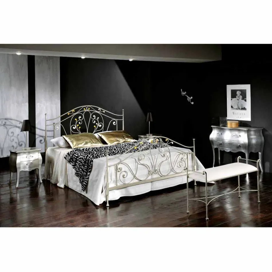 Letto matrimoniale neoclassico forgiato a mano in ferro pieno Jessica Viadurini