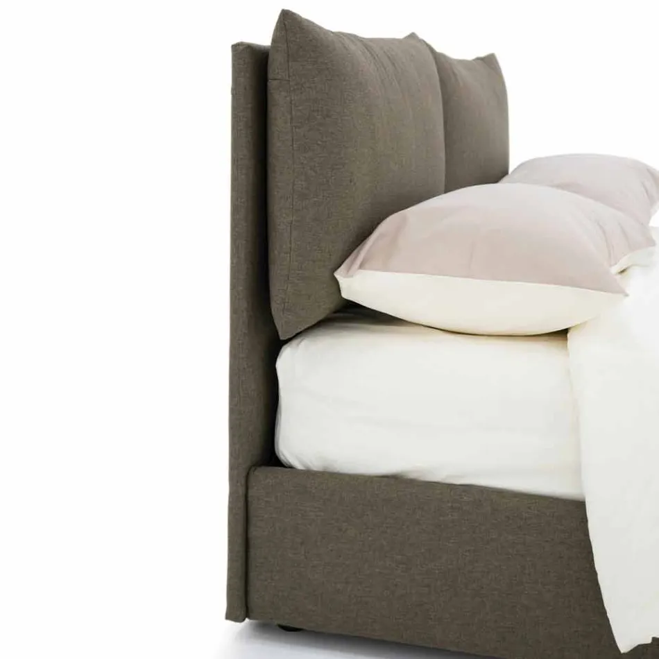Letto Matrimoniale Rivestito in Tessuto con Piedini Neri Made in Italy - Bandola Viadurini