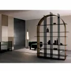 Libreria Freestanding ad Arco in Vetro Fumè e Bronzo Spazzolato Design - Marco Viadurini