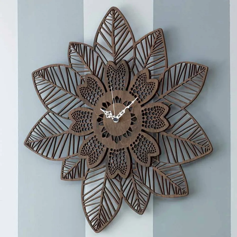 Orologio a Parete in Legno Chiaro o Scuro dal Design Moderno a Fiore - Aquilegia Viadurini