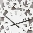 Orologio a Parete Legno Colorato Design Moderno Decorato con Farfalle - Papilio Viadurini