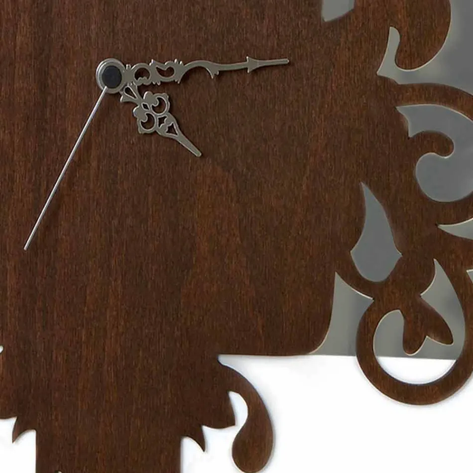 Orologio da Parete Design Moderno in Legno Scuro e Bianco Decorato - Fiaba Viadurini