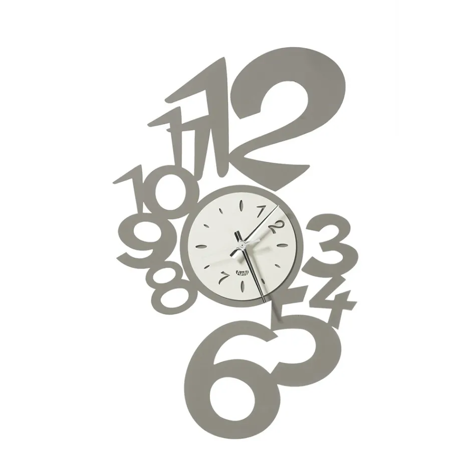 Orologio da Parete in Ferro Design Grande con Numeri Esterni - Acquarius Viadurini