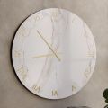 Orologio da Parete in Vetro Effetto Marmo Calacatta con Lancette in Ottone - Axis