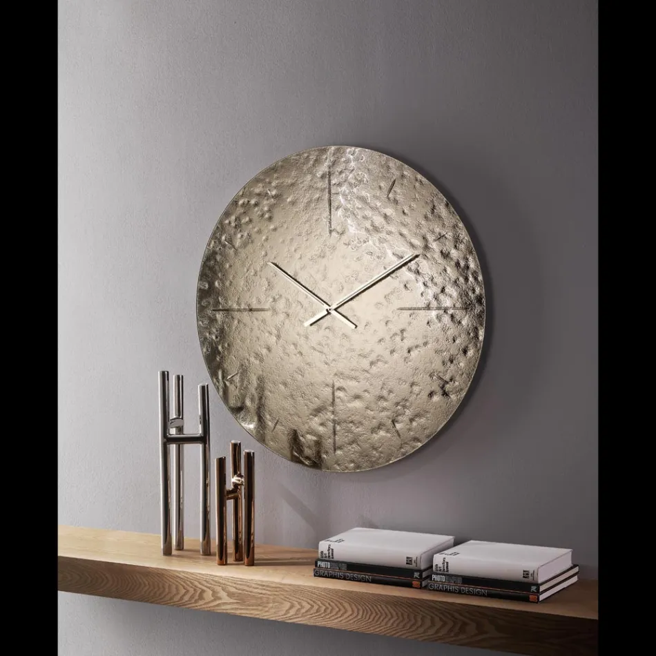 Orologio da Parete in Vetro Fuso Ondulato con Lancette in Ottone - Radia Viadurini