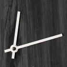Orologio da Parete Moderno in Legno Design Tondo e Incisione a Laser - Florinto Viadurini