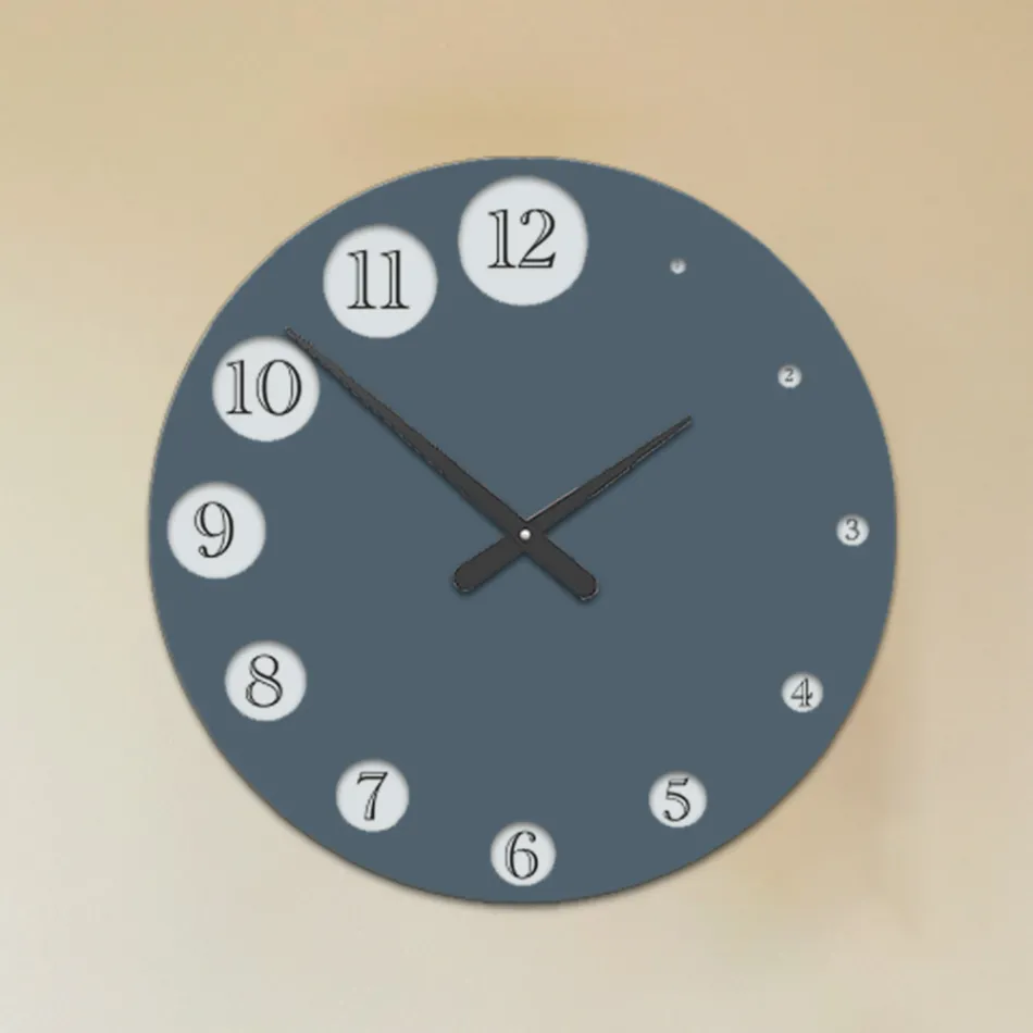 Orologio in Legno con Numeri a Ingrandimento Graduale Made in Italy - Kenya Viadurini