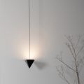 Piantana a Filo in Alluminio Nero e Cono Grande Design Minimale - Mercado