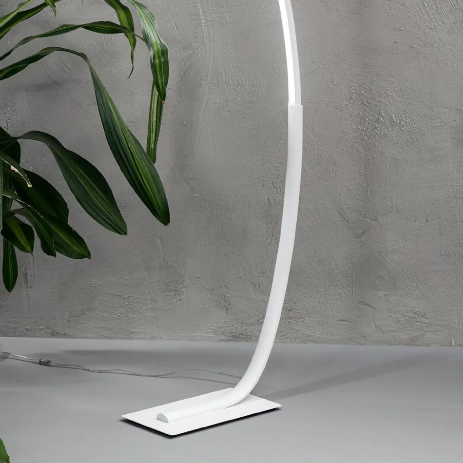 Piantana Moderna a LED Dimmerabile in Metallo Nero, Oro o Bianco - Gondola Viadurini