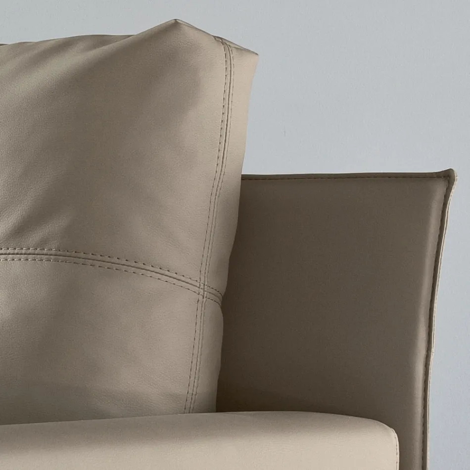 Poltrona con Cuscino Seduta Imbottito in Piuma e Poliestere Made in Italy - Malizioso Viadurini