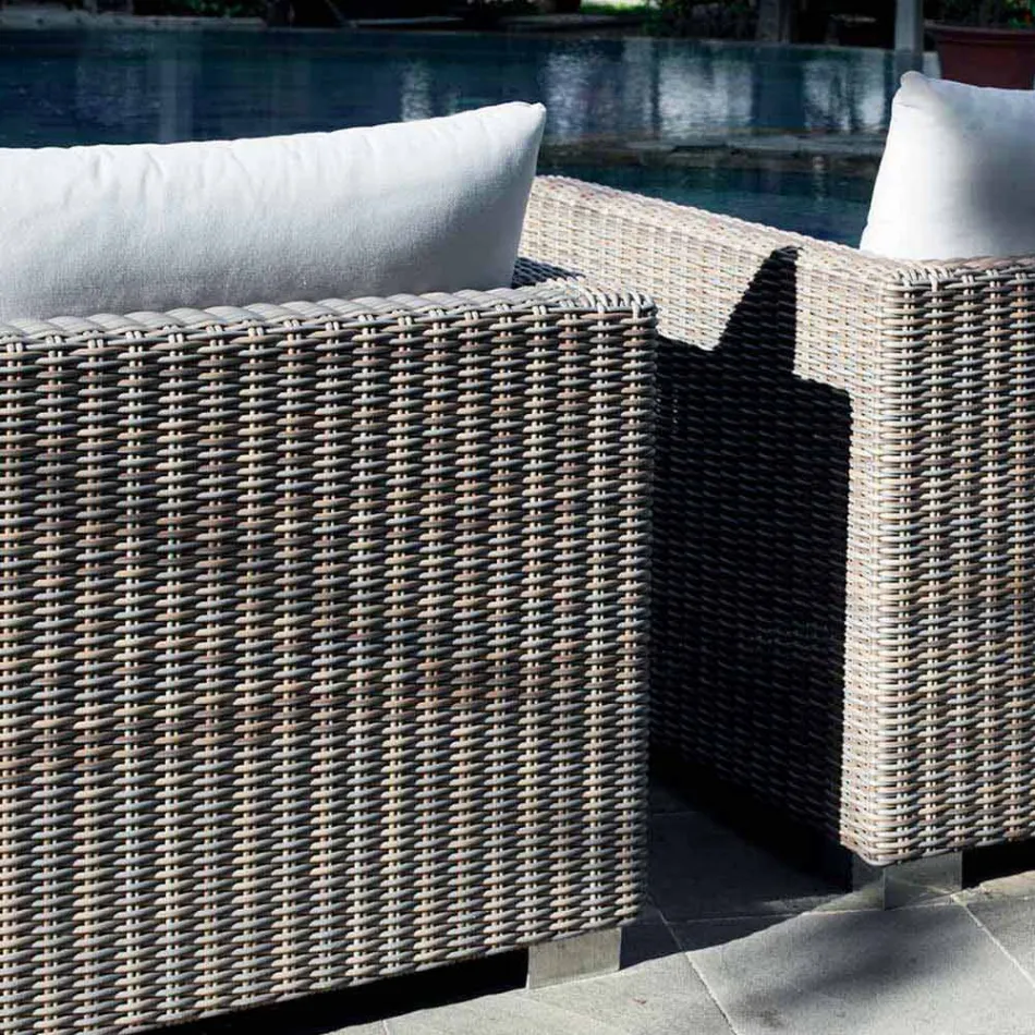 Poltrona da giardino di design intrecciata a mano Elsa Viadurini