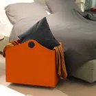Portalegna in cuoio rigenerato con ruote WoodBag made in Italy Viadurini