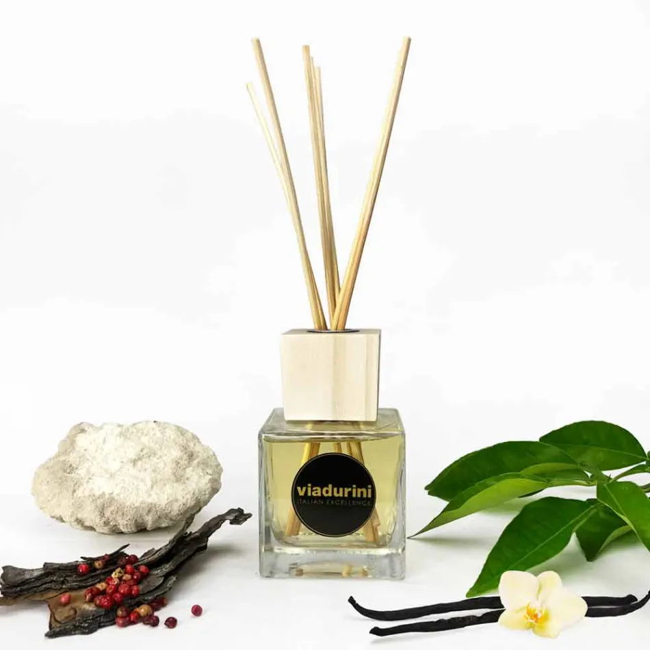 Profumatore Ambiente Fragranza Ambrata 200 ml con Bastoncini - Sassidimatera Viadurini