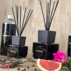 Profumatore Ambiente Zenzero Pepe Nero 500 ml con Bastoncini - Viaduriniinblack Viadurini