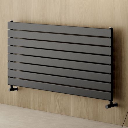 Radiatore Singolo Idraulico in Acciaio al Carbonio Nero Made in Italy - Ciro Viadurini