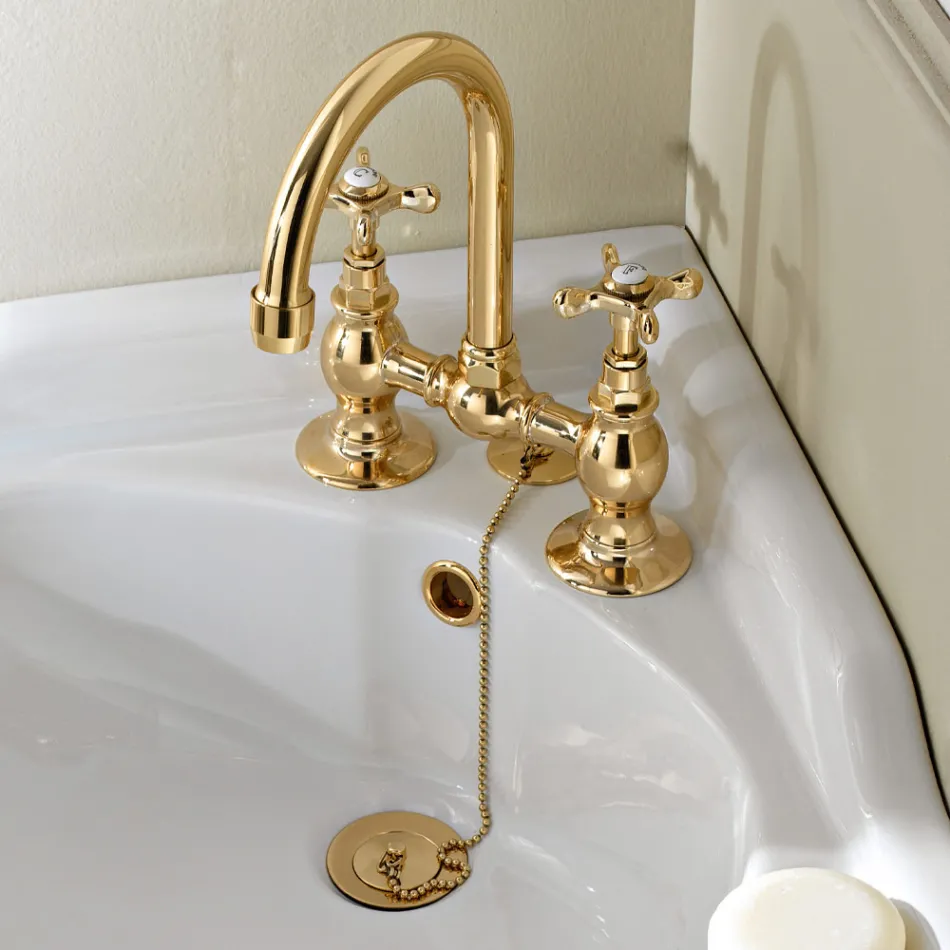 Rubinetteria a Ponte per Lavabo in Ottone Artigianale Classico - Fioretta Viadurini