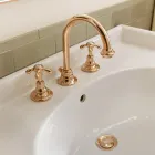 Rubinetteria Lavabo Alto Vintage in Ottone 3 Fori Made in Italy – Klarisa Viadurini
