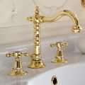 Rubinetteria Lavabo di Design Vintage a 3 Fori in Ottone Made in Italy – Ursula