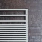 Scaldasalviette Elettrico con Struttura in Acciaio al Carbonio Made in Italy - Panna Viadurini